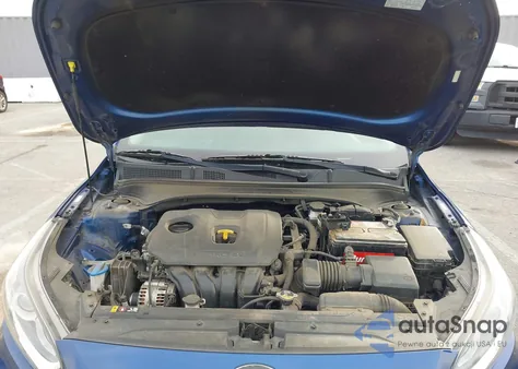 2021 Kia Forte Lxs z USA, uszkodzony, nr VIN 3KPF24AD9ME364220